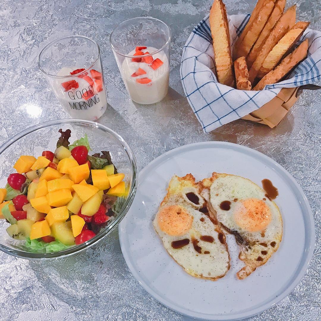 杉杉&奥奥哥的早餐记录