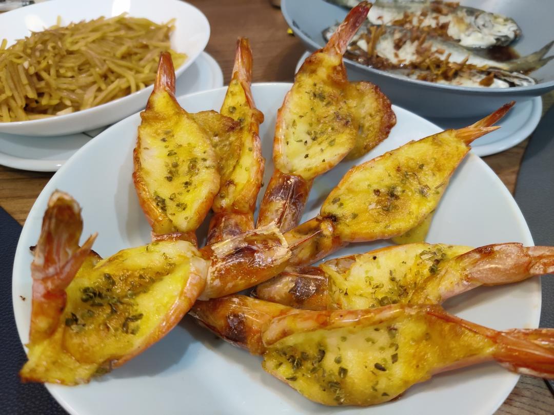 芝士沙拉酱焗大虾