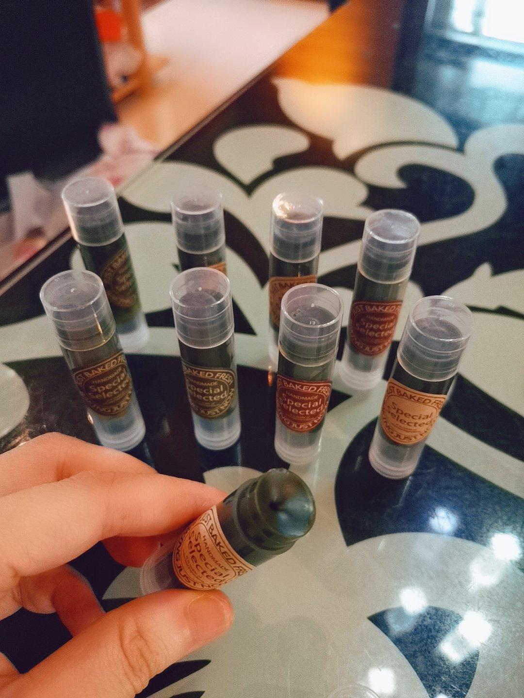 止痒的艾草薄荷膏