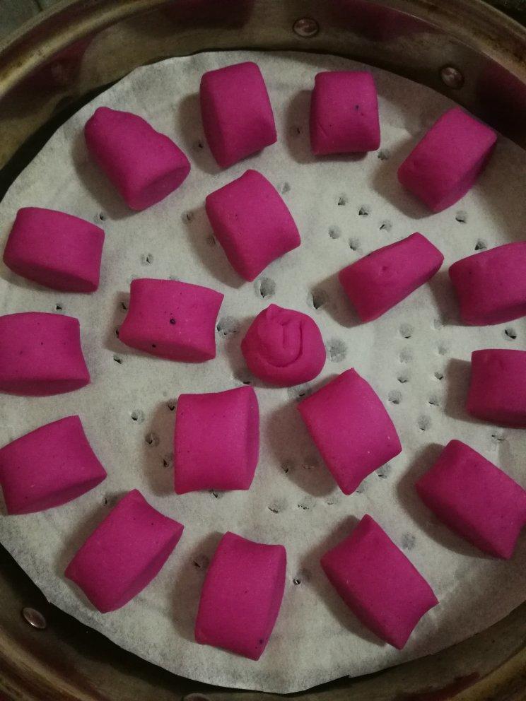 红心火龙果汁奶香刀切小馒头