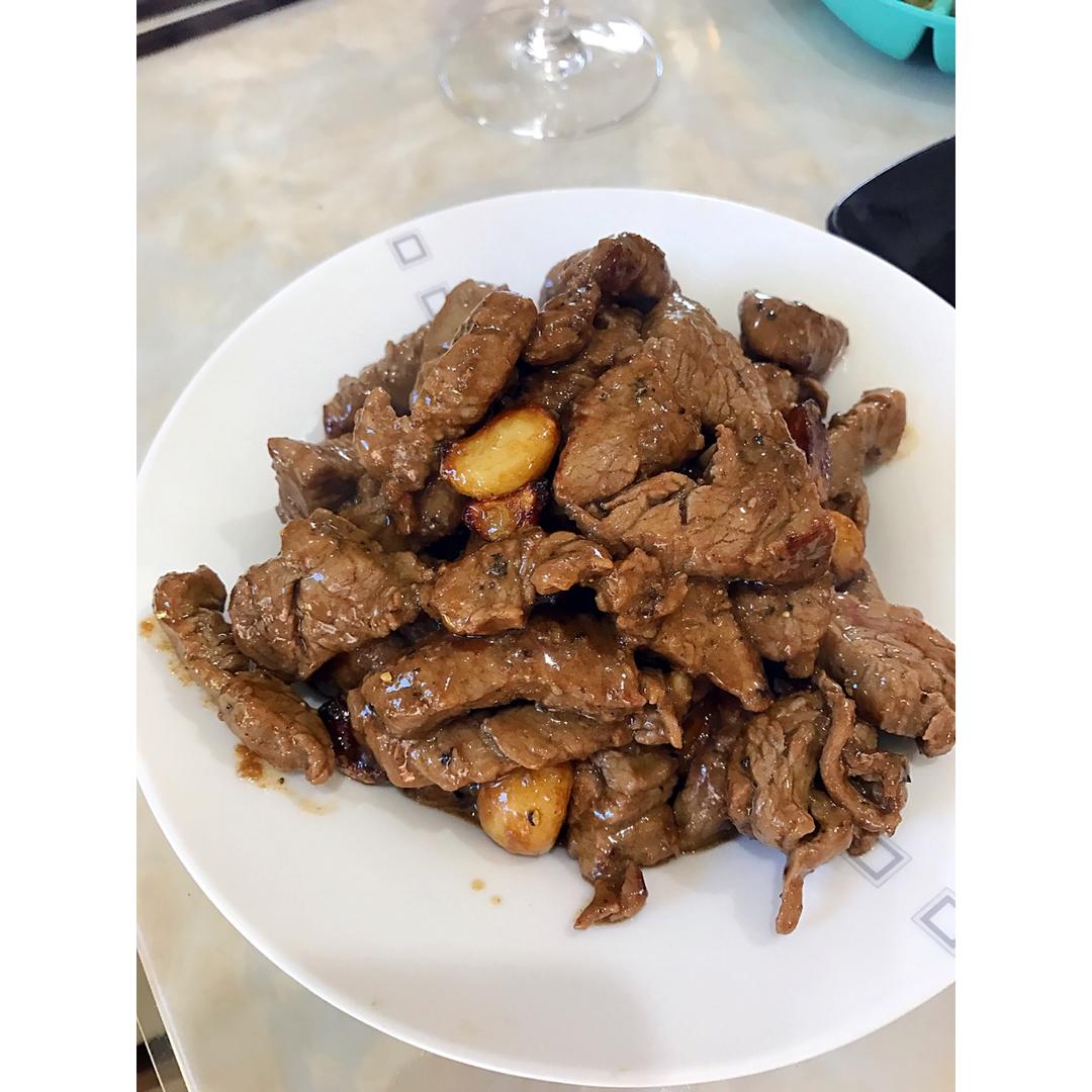 黑蒜子牛肉粒