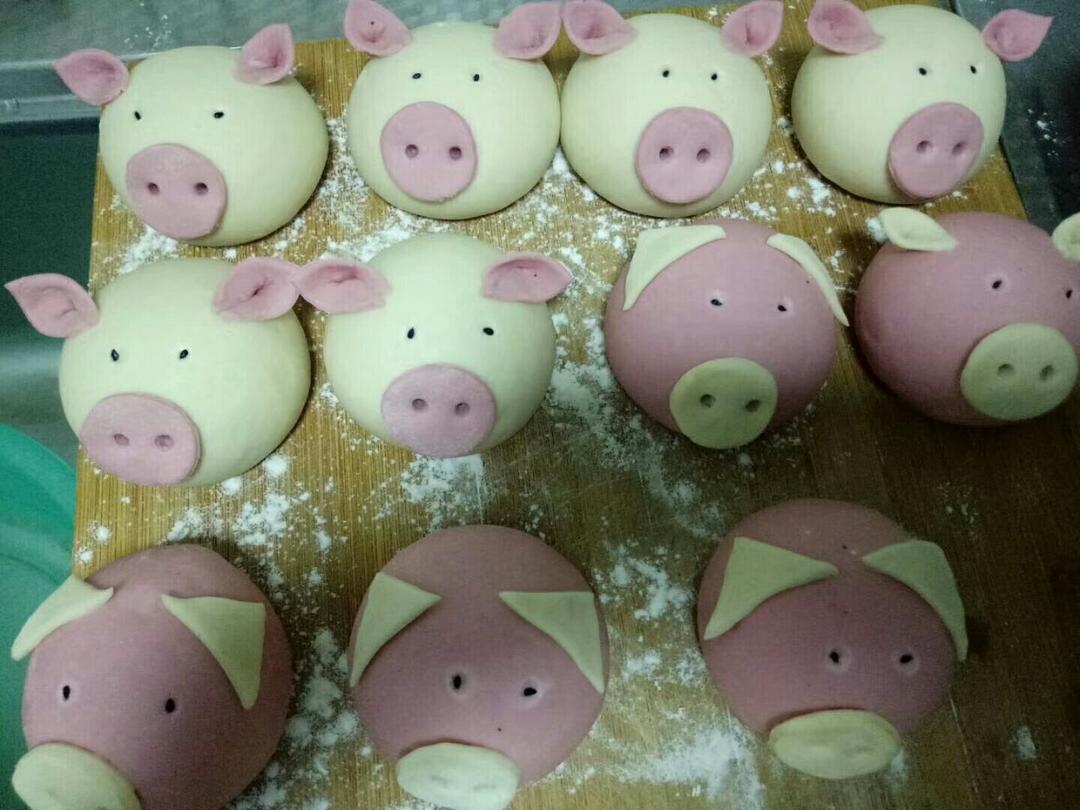 小猪馒头