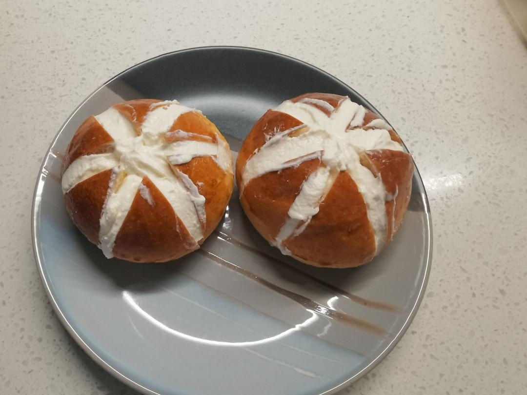 简单好吃的乳酪奶油面包～孙小美的手作