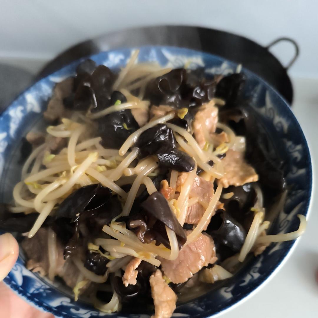 豆芽炒肉