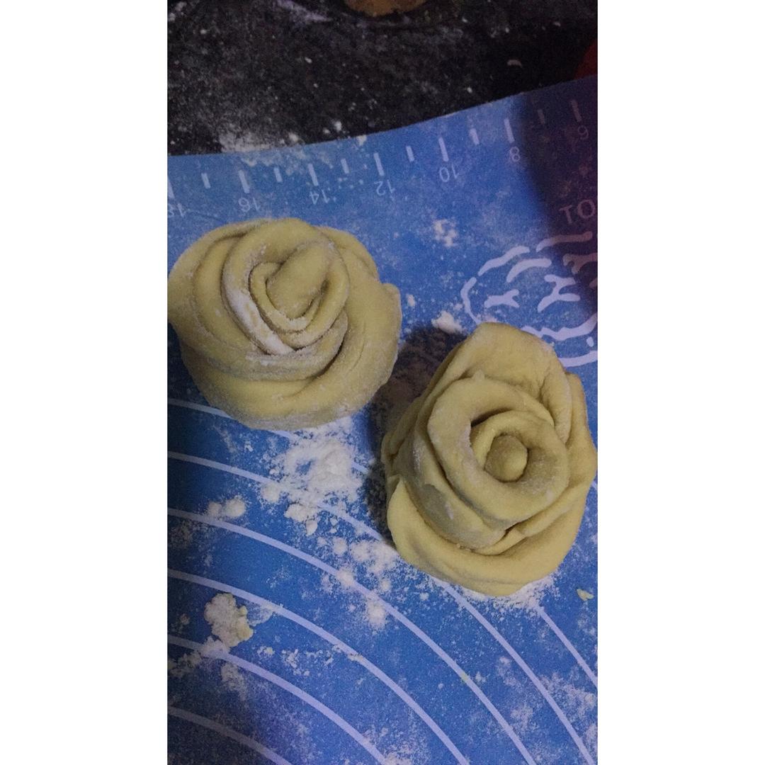 南瓜玫瑰花馒头