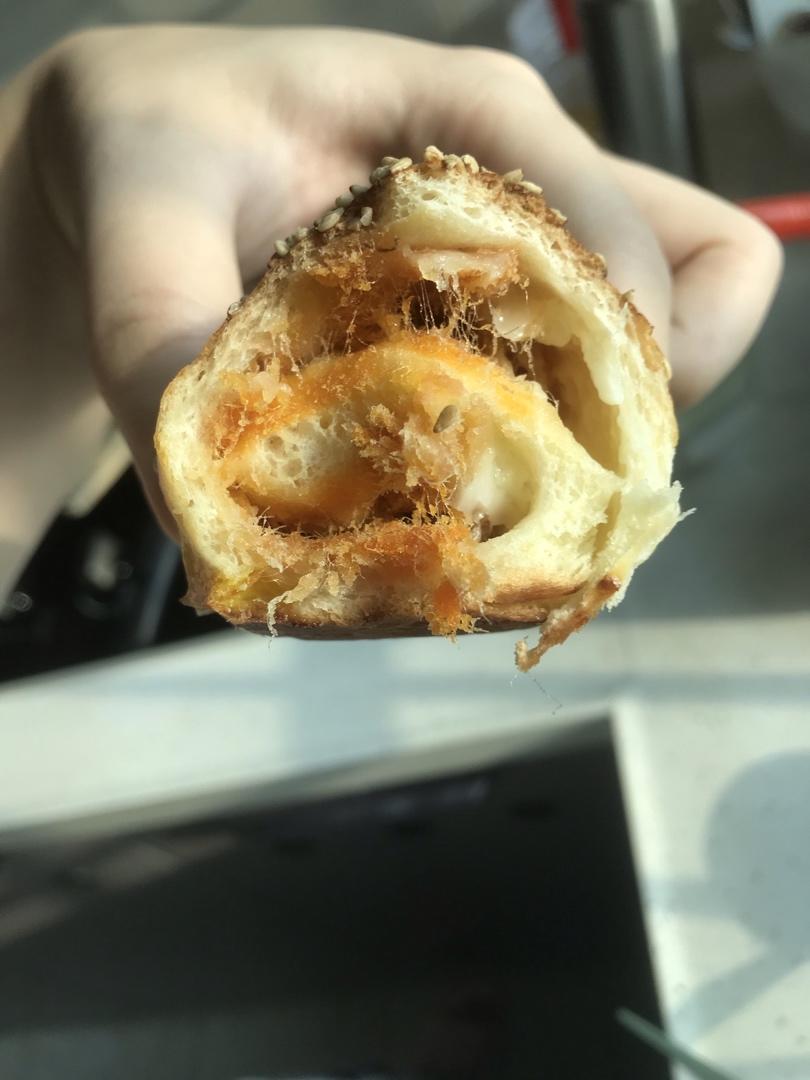 超好吃的肉松面包