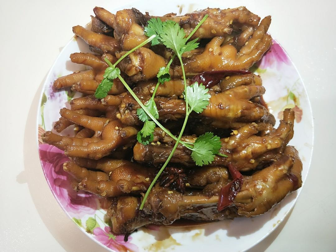 香辣红烧鸡爪