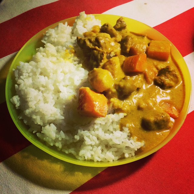 冬日暖身咖喱牛腩锅