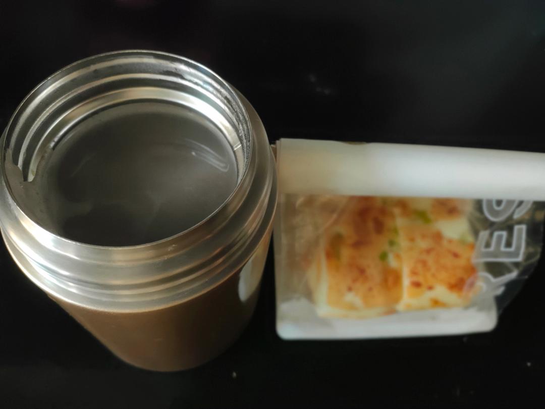 美味肉松卷-简单不开裂，零失误的蛋糕卷