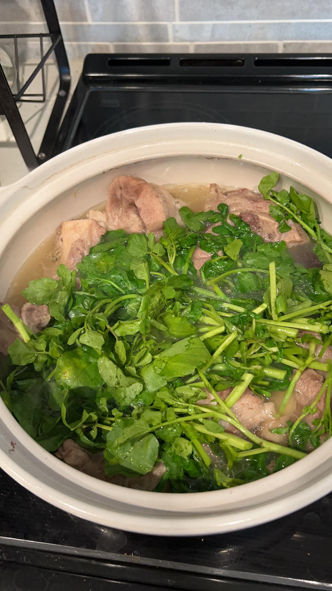 西洋菜猪骨汤(粤式老火汤）