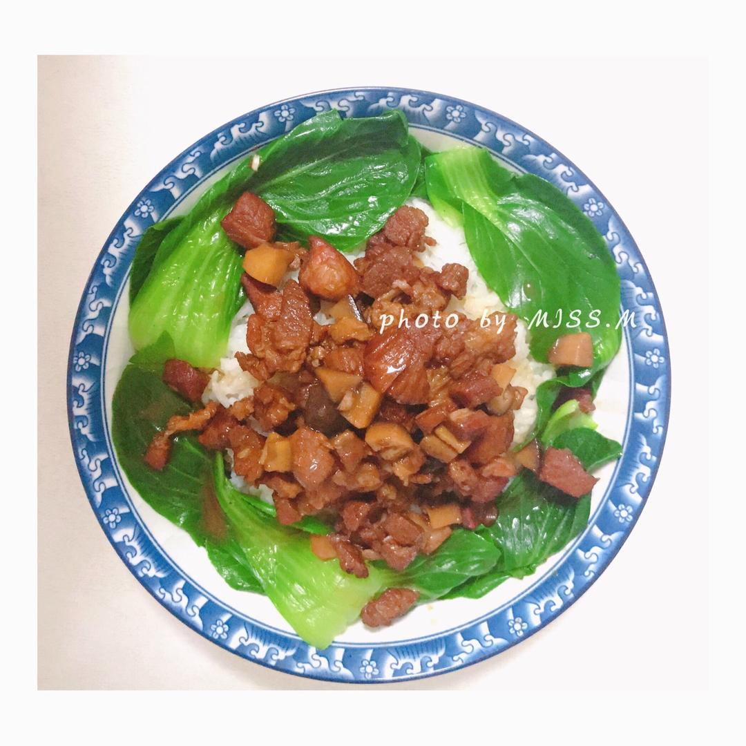 家常卤肉饭