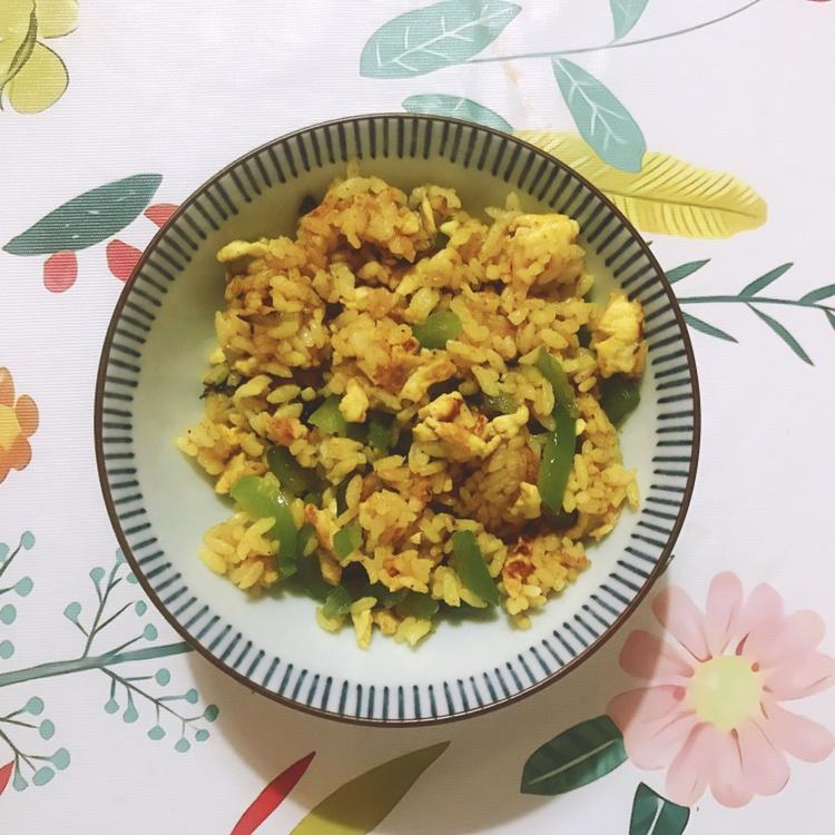 零失手！好看好吃的咖喱杂菜炒饭！