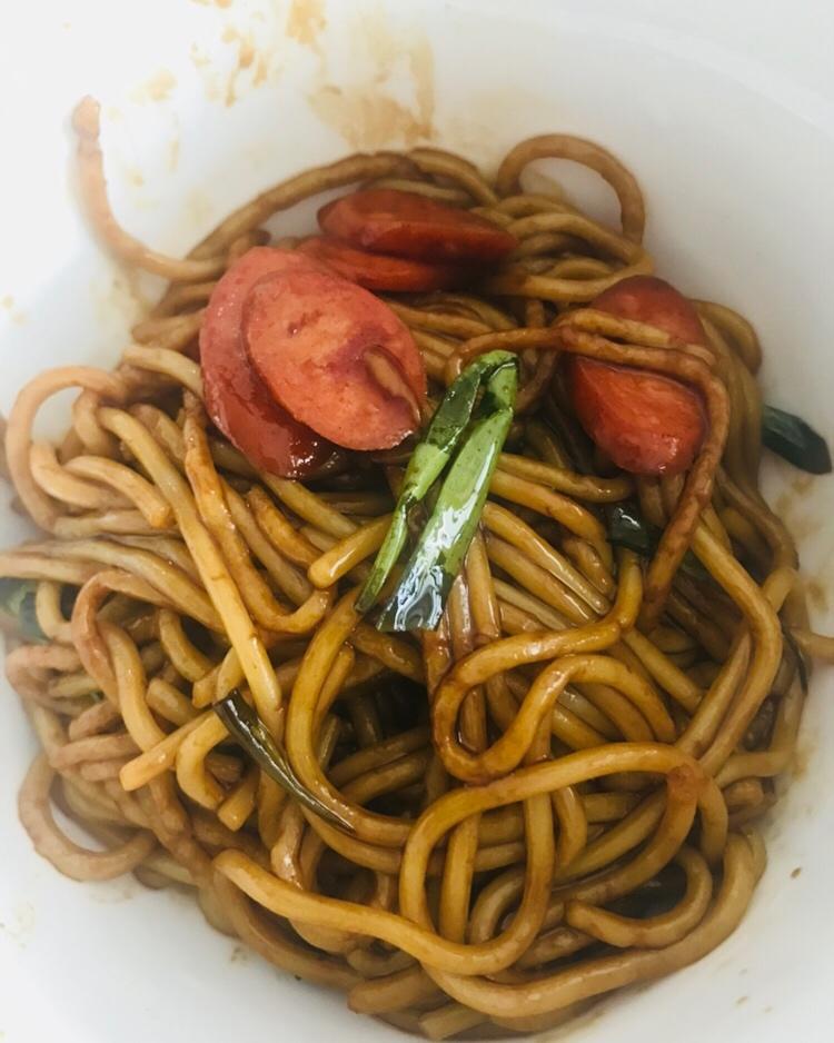 豪华版葱油拌面