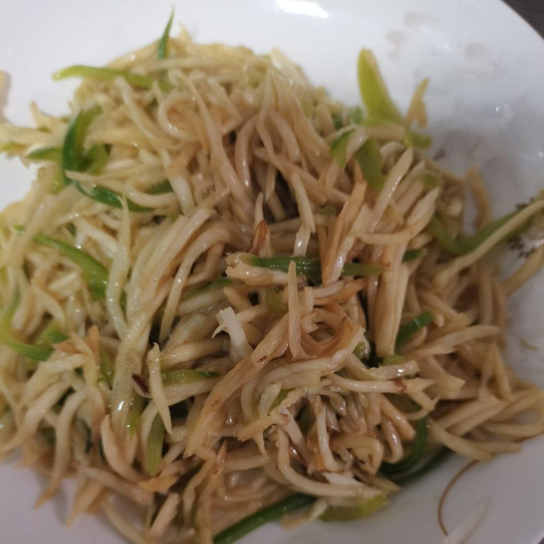 素炒茭白