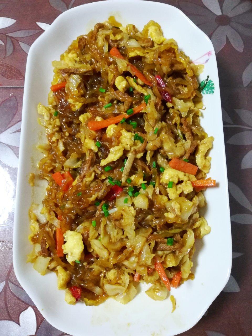 包菜炒粉丝