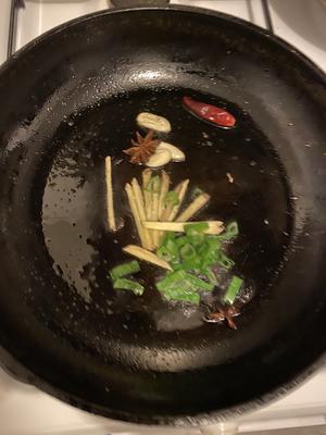 快手菜——炒三丁的做法 步骤2