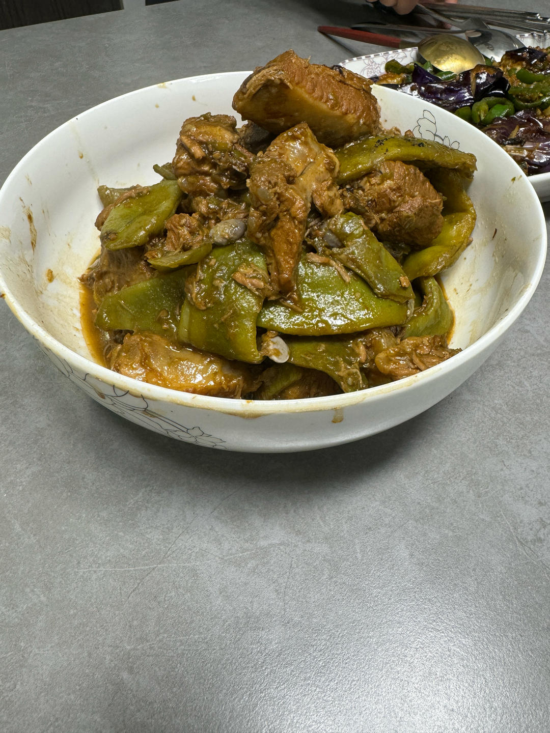 东北四大炖的排骨炖豆角