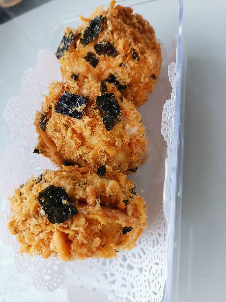 美味海苔肉松小贝