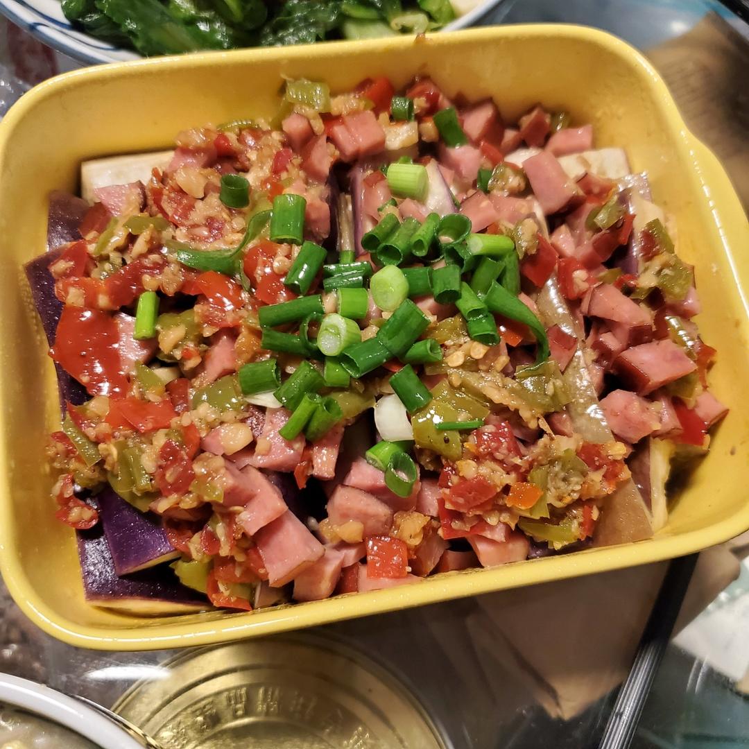 益母草乌鸡汤&蒸剁椒蒜蓉茄子【2月北鼎蒸炖锅食谱】
