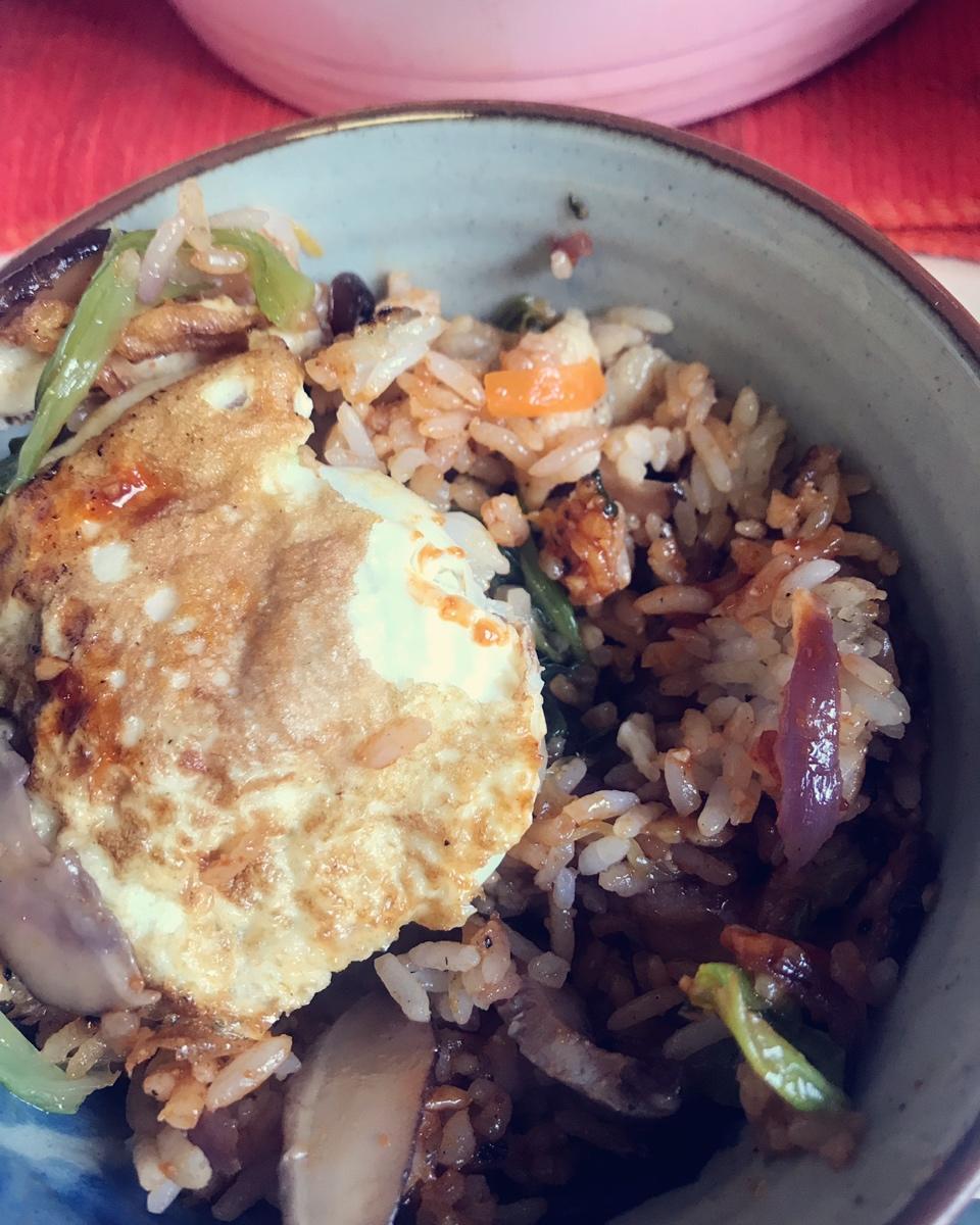 铸铁锅版石锅拌饭