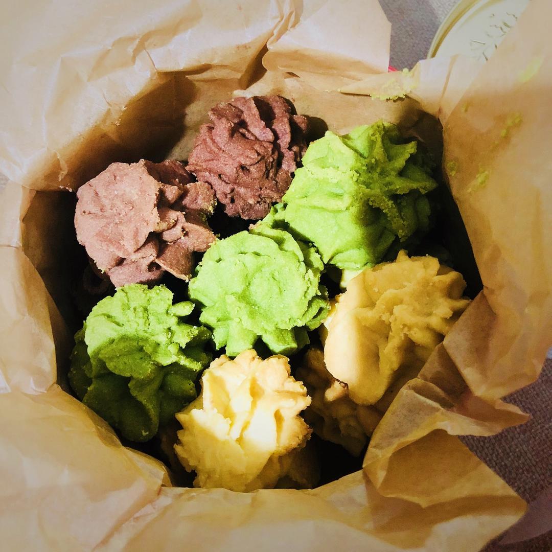 酥到掉渣的网红曲奇 牛油小花 媲美珍妮曲奇