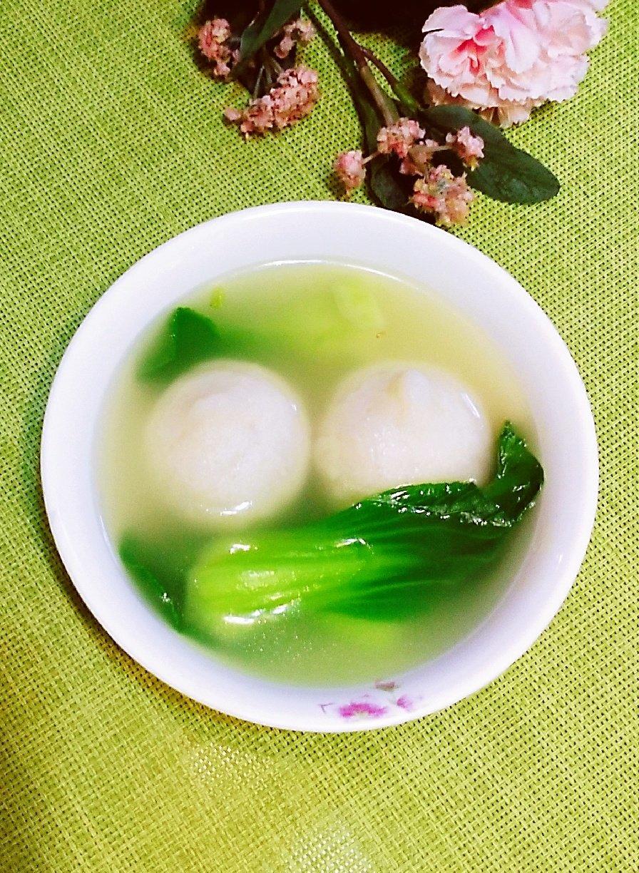 周周的素食厨房做的菜汤圆