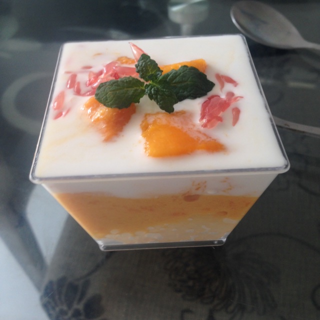 不输甜品店的杨枝甘露