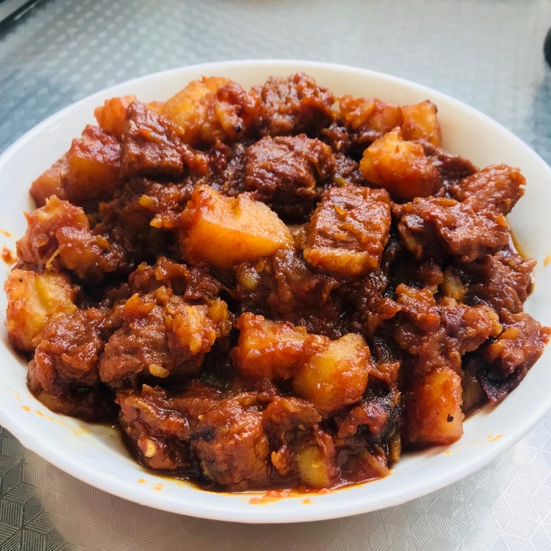 快手西红柿土豆炖牛肉