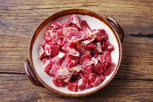 【山姆厨房】萝卜山药炖牛肉的做法 步骤1