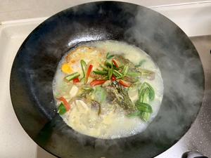 超简单的黄鸭叫豆腐汤的做法 步骤4