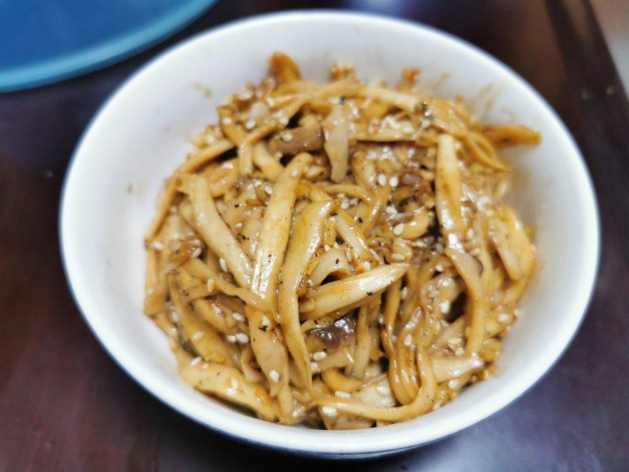 干煸手撕杏鲍菇