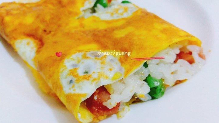 波点蛋包饭