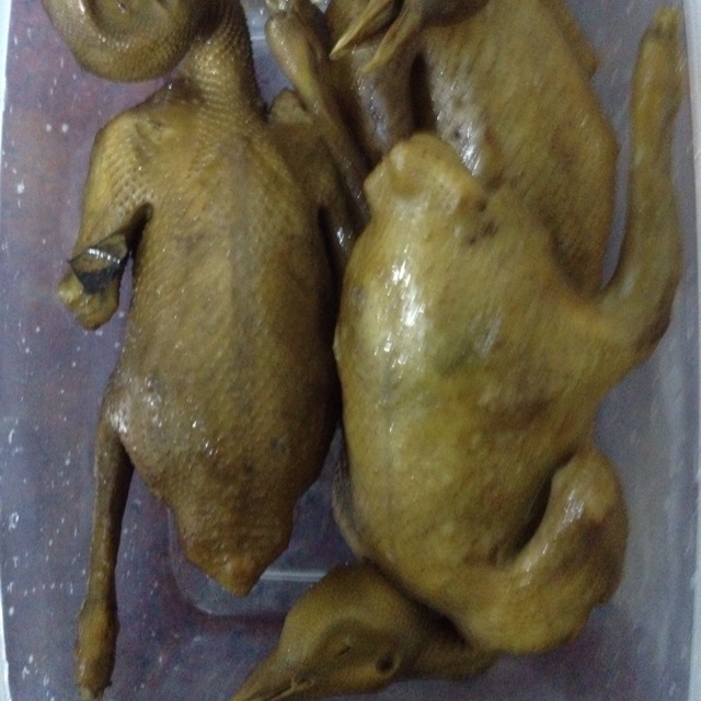 豉油乳鸽鸡