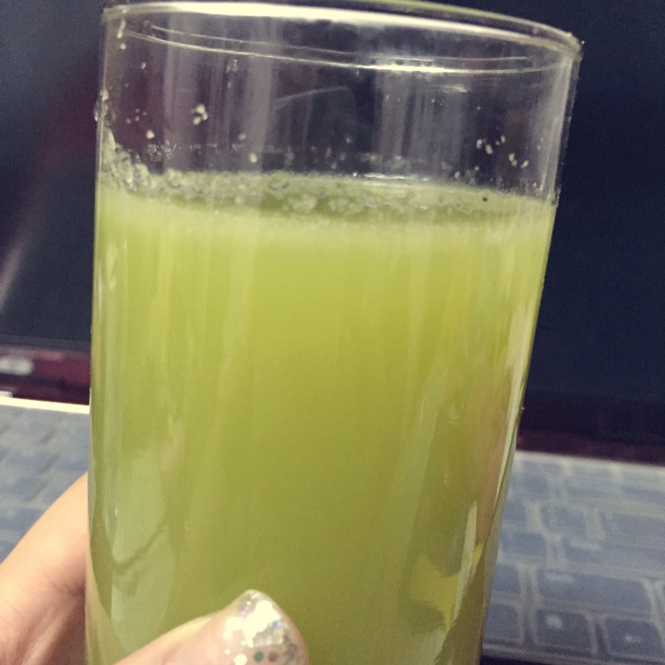 夏日清凉特饮——蜂蜜苦瓜汁