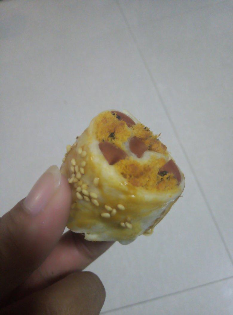 香酥火腿肉松卷