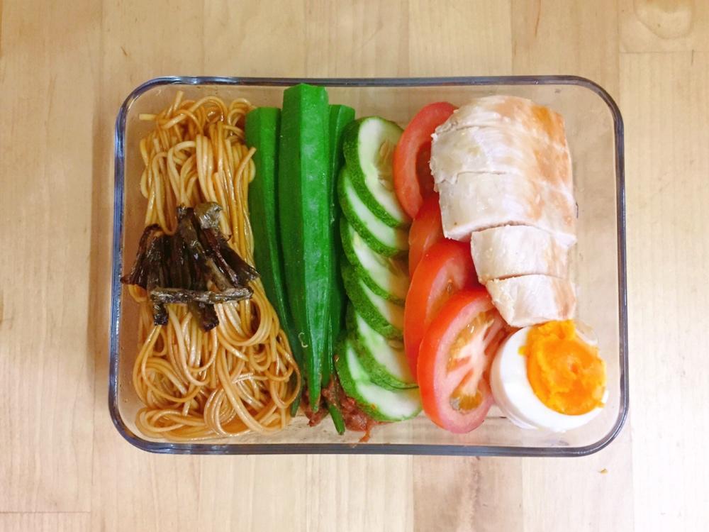 葱油拌面Spring Onion Noodles