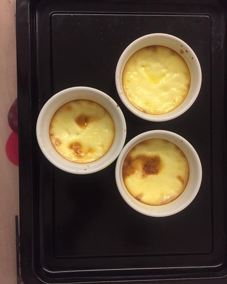 香滑奶油布丁（消耗淡奶油最多的方法）