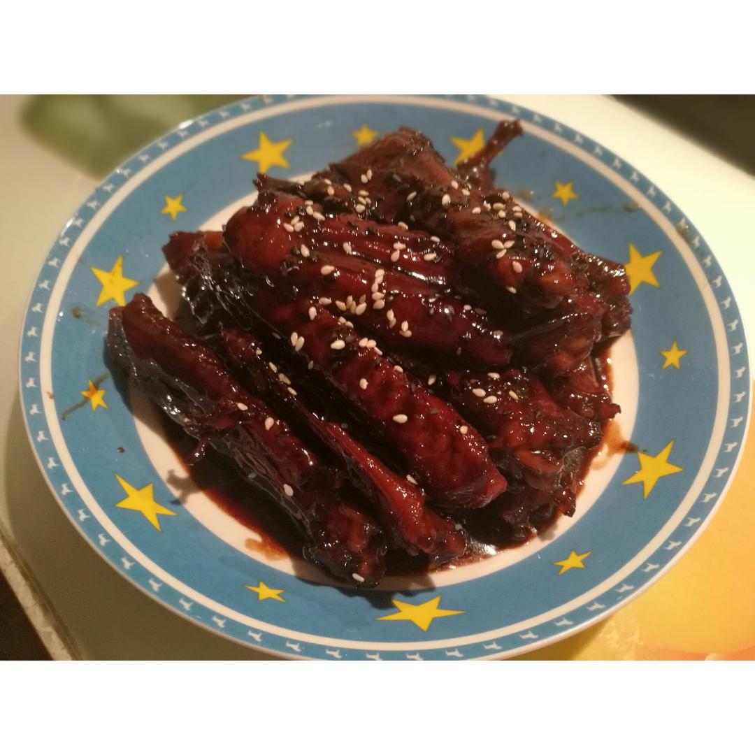 吮指酱香鸭翅