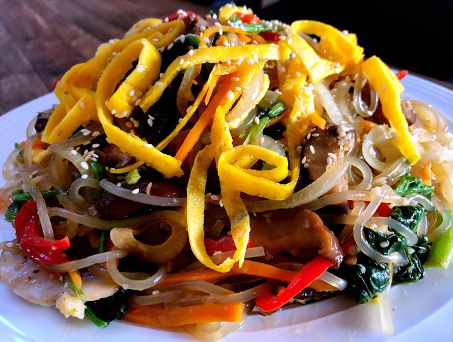 韩式炒杂菜（Japchae)的做法