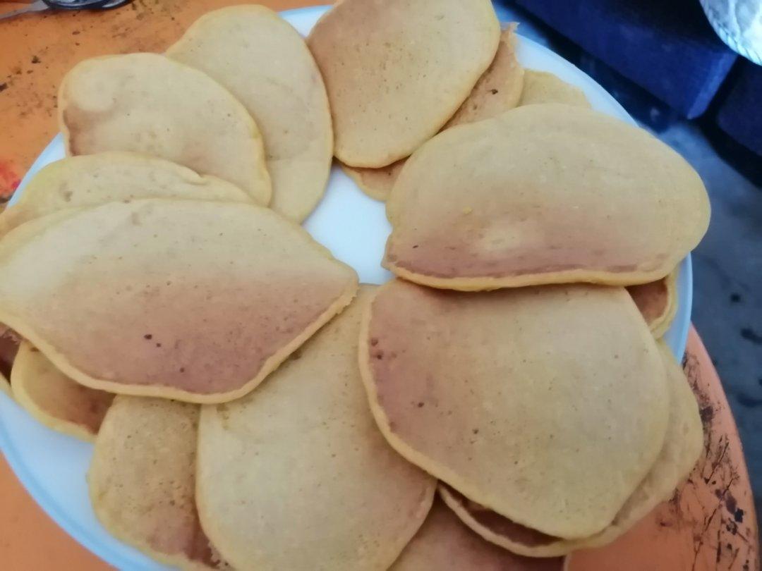 【减脂早餐】无油香蕉松饼（超简单）