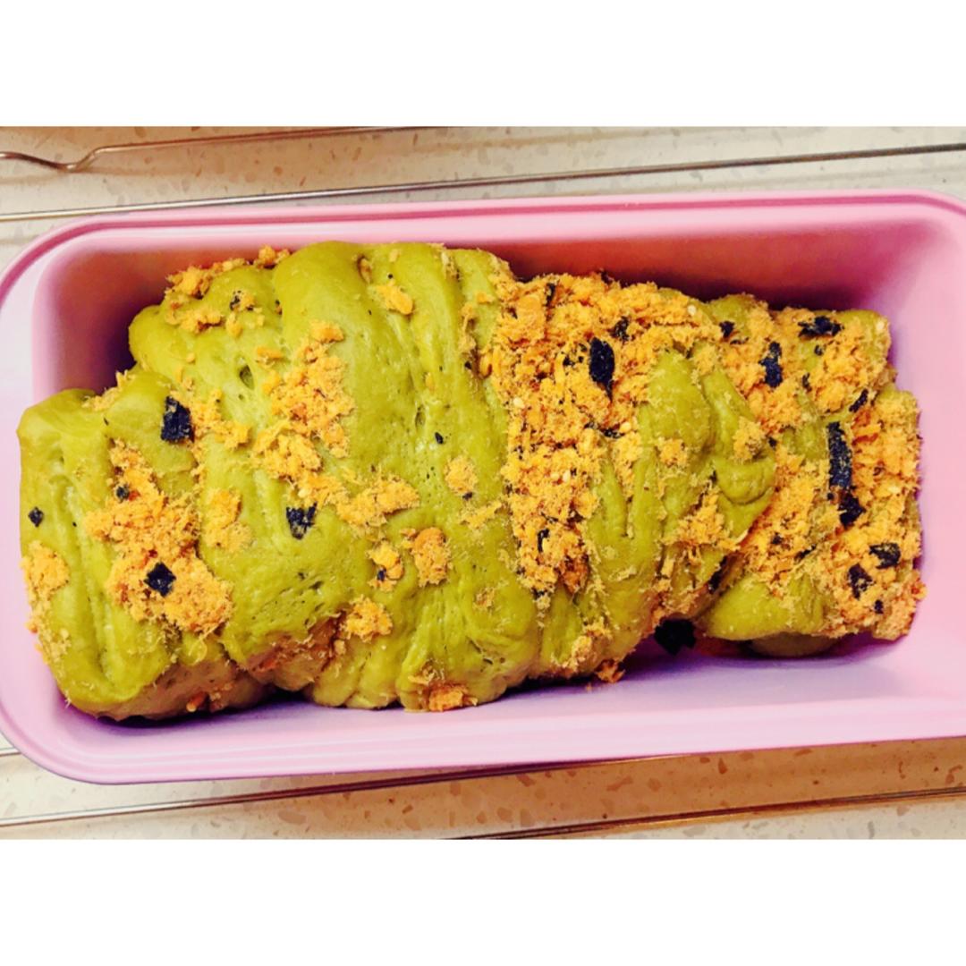 手撕千层肉松面包