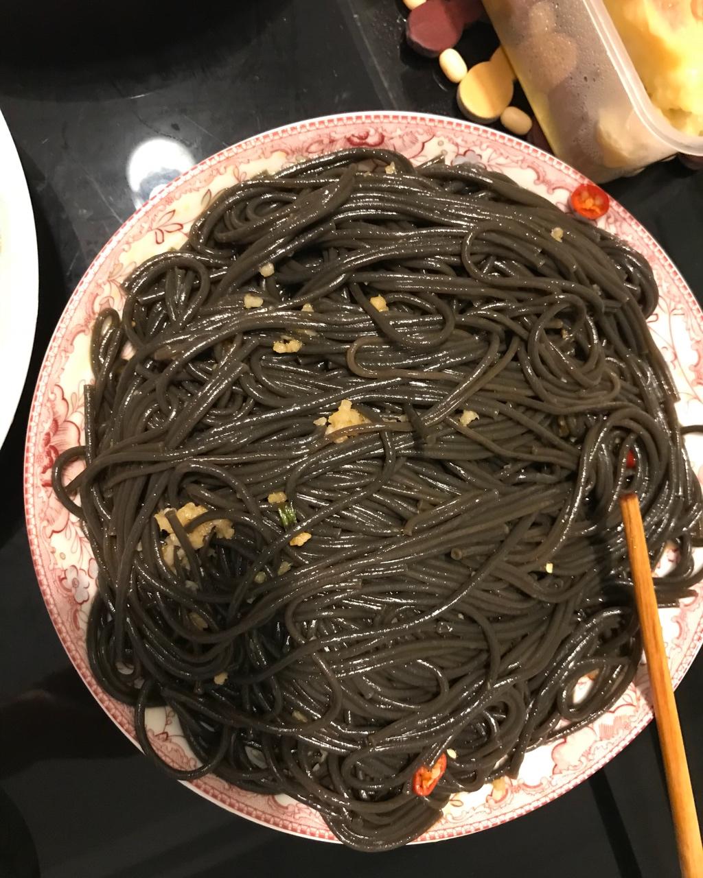 酸辣凉拌嶡根粉