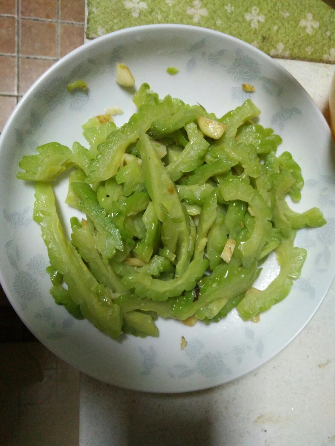 清炒苦瓜