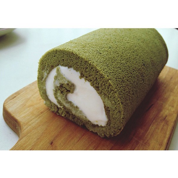 抹茶戚风蛋糕卷