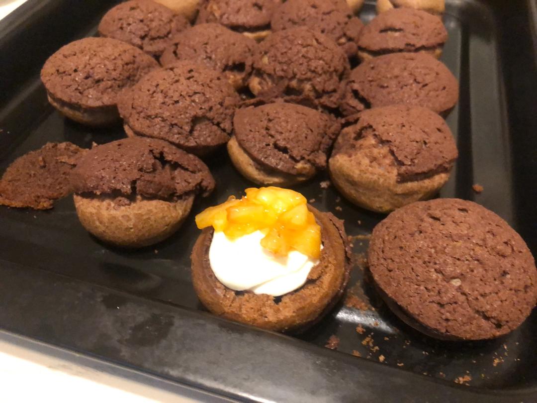 巧克力酥皮泡芙