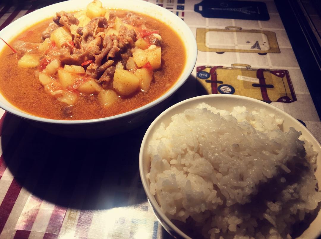 番茄土豆肥牛锅