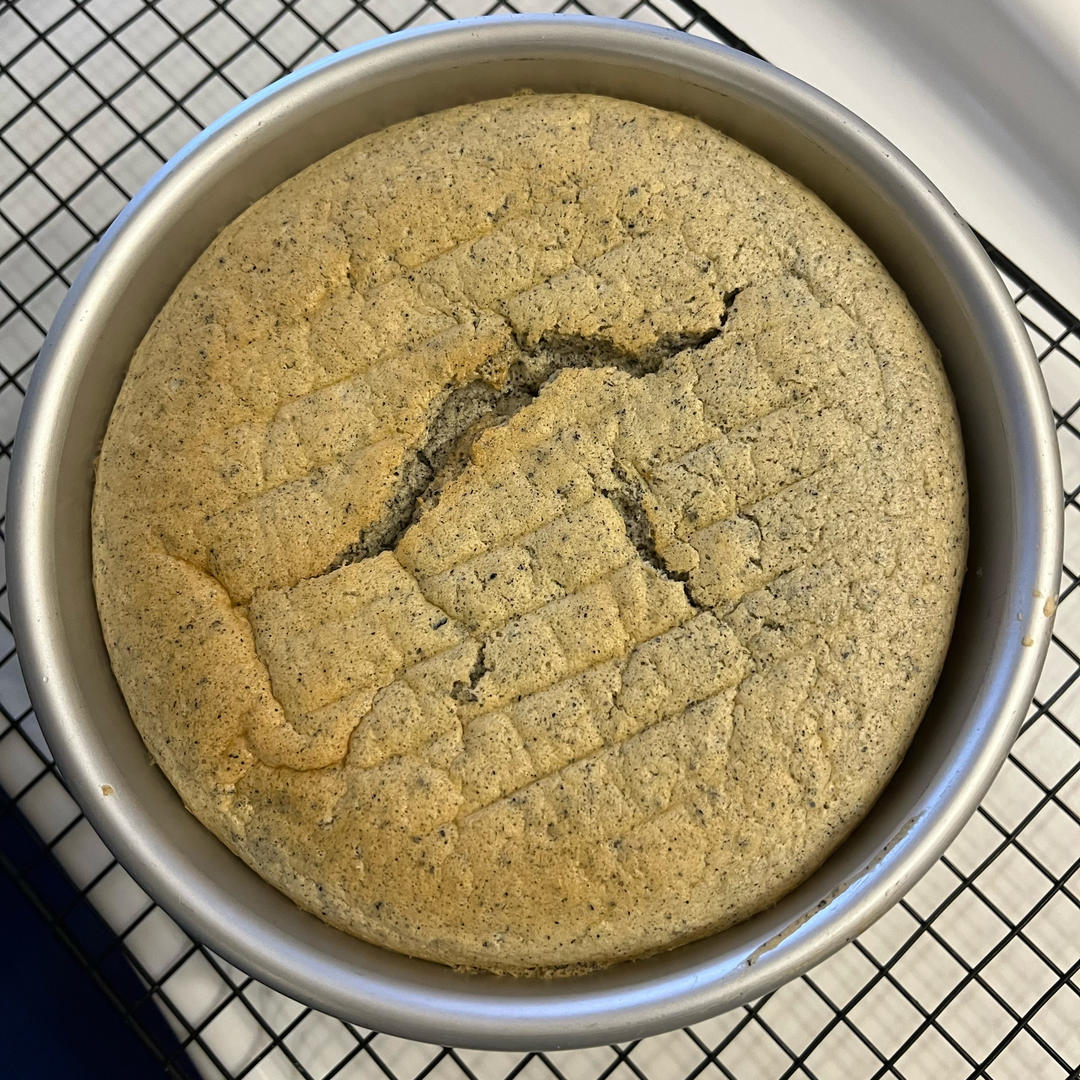 浓香黑芝麻戚风蛋糕教程配方！