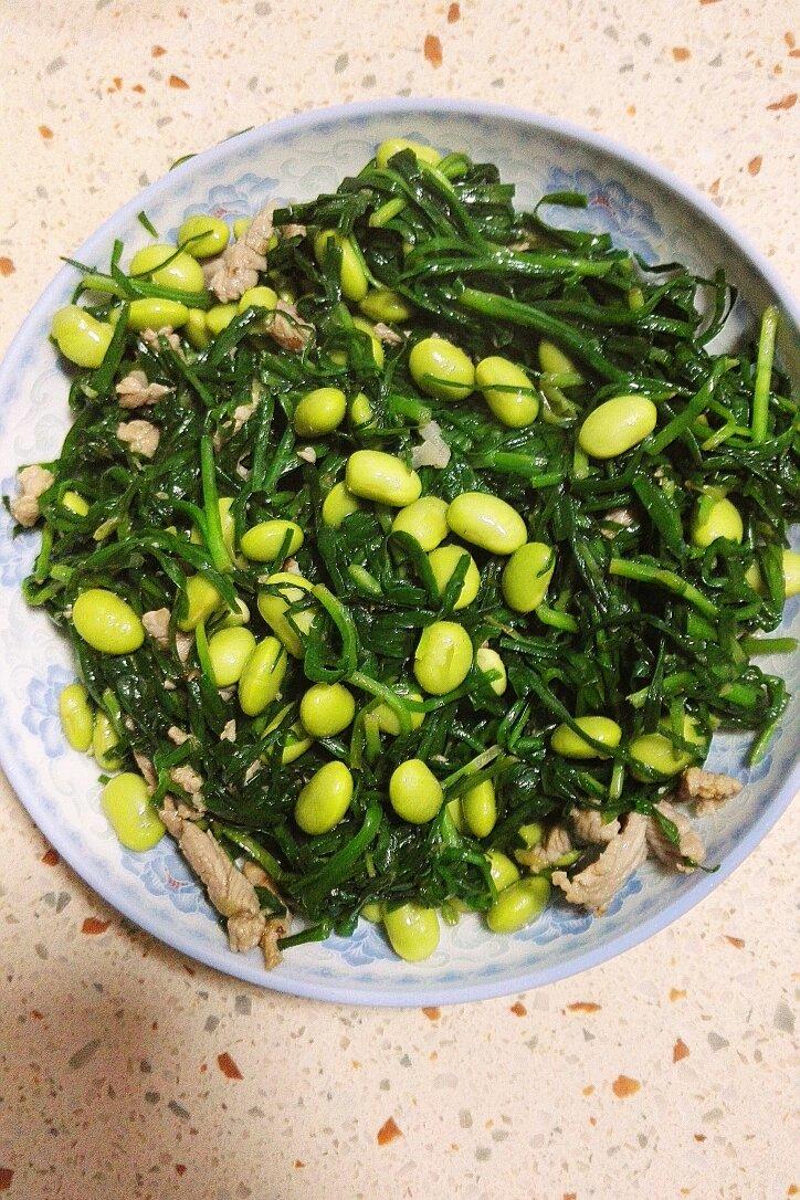 韭菜炒毛豆