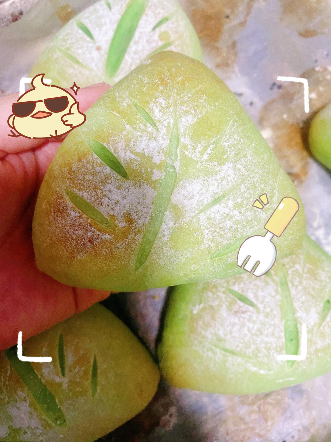 抹茶红豆麻薯欧包
