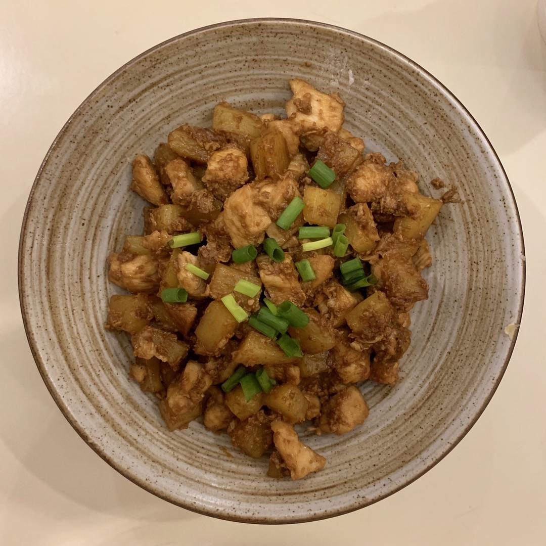 一道怎么做都好吃的干煎土豆鸡丁（红烧，咖喱，椒盐，孜然）